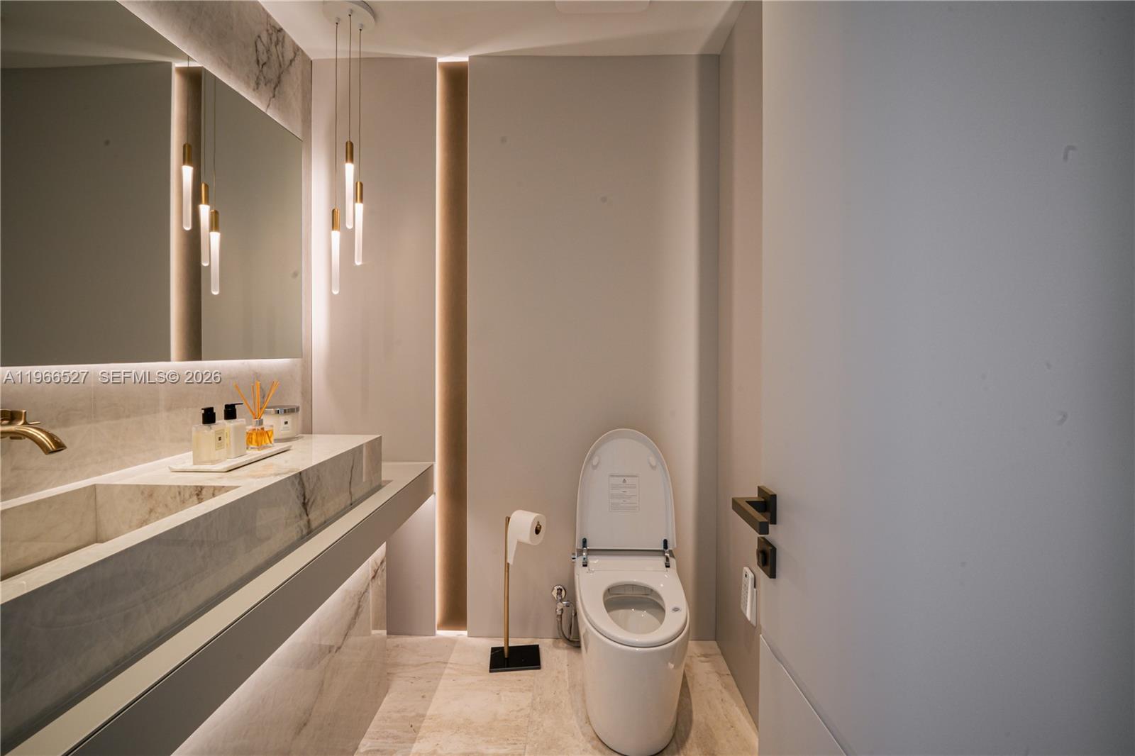 REGALIA CONDO - Residential