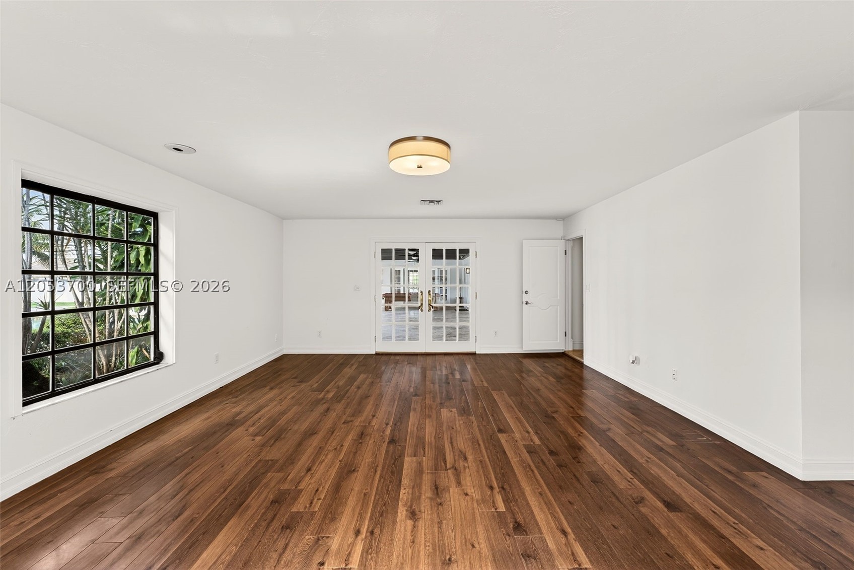 J G HEADS FARMS UNIT A - Residential Lease