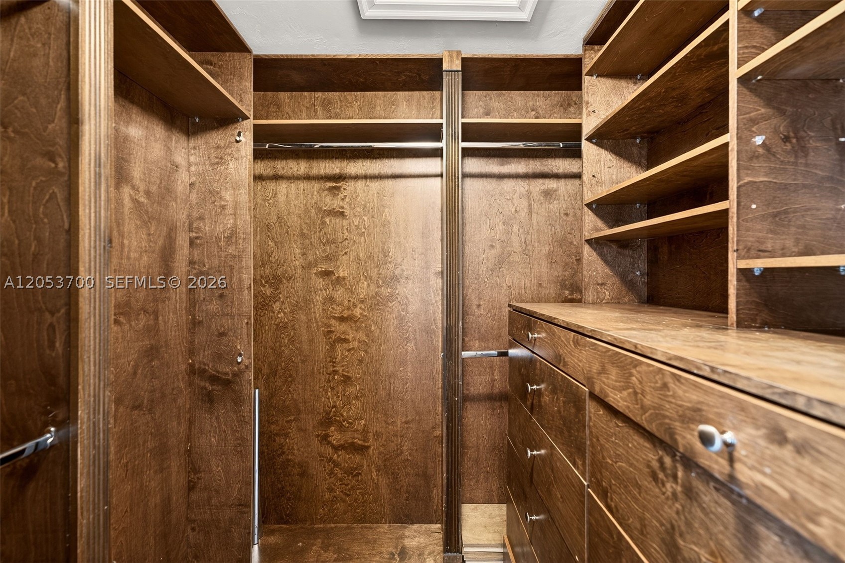 J G HEADS FARMS UNIT A - Residential Lease