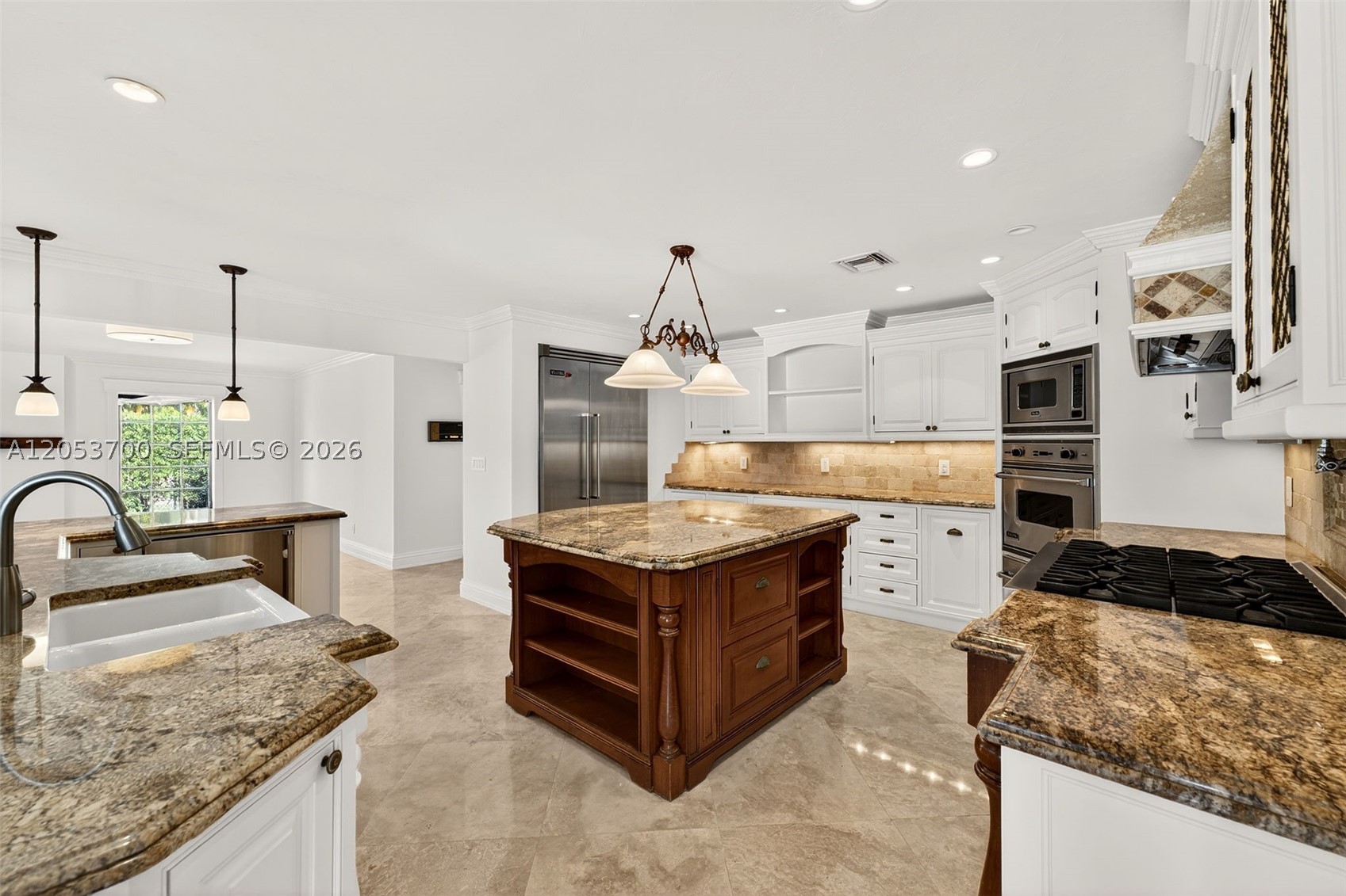 J G HEADS FARMS UNIT A - Residential Lease