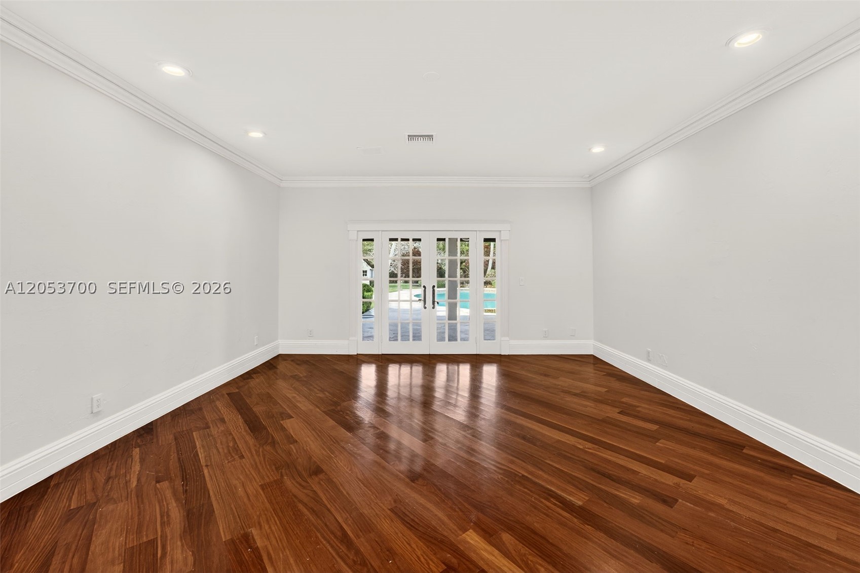 J G HEADS FARMS UNIT A - Residential Lease
