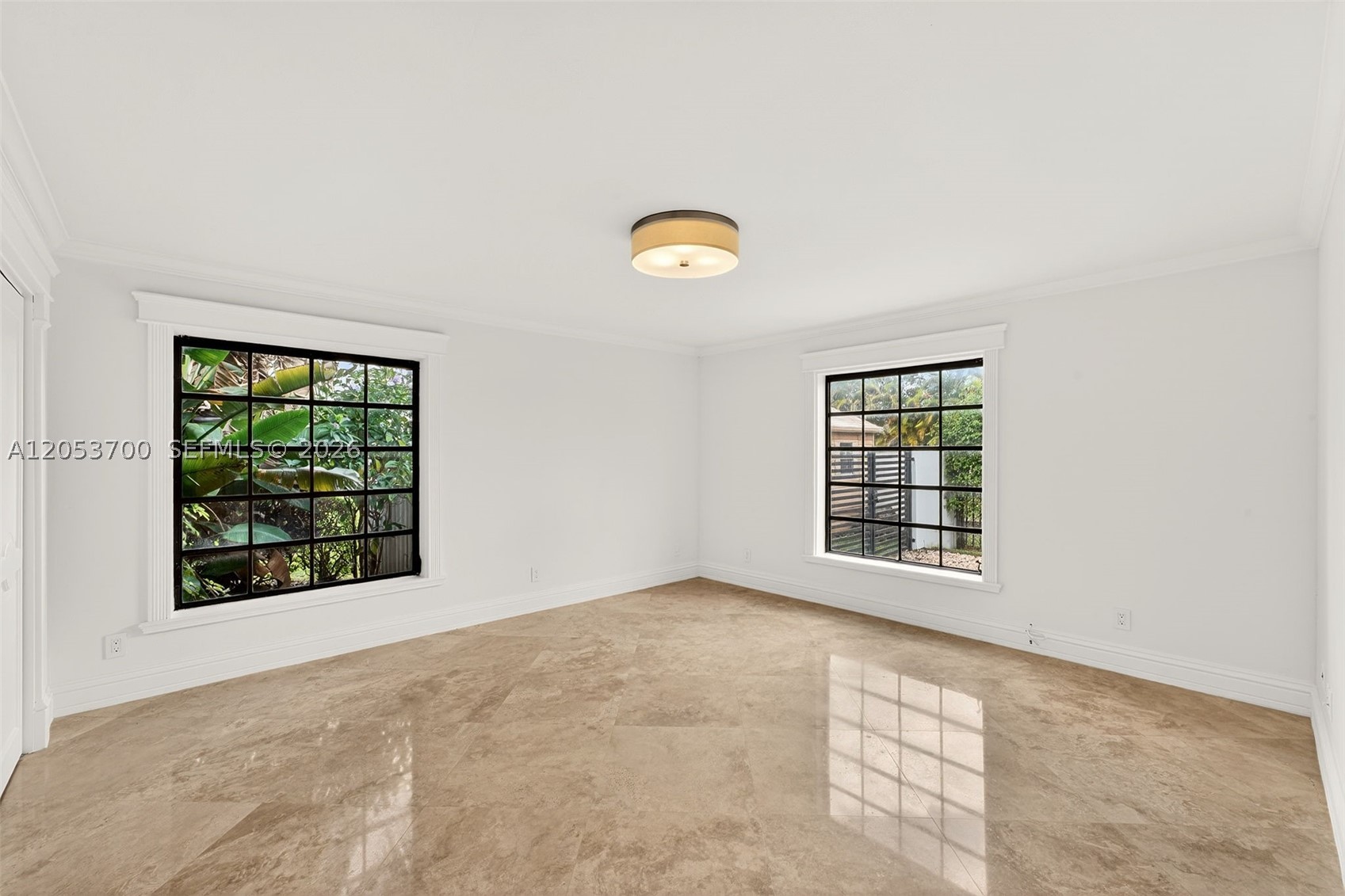 J G HEADS FARMS UNIT A - Residential Lease
