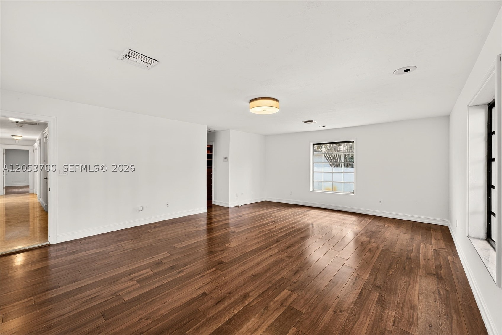 J G HEADS FARMS UNIT A - Residential Lease
