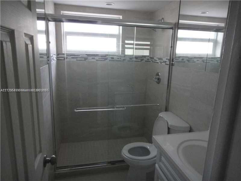 525 MERIDIAN CONDO - Residential Lease
