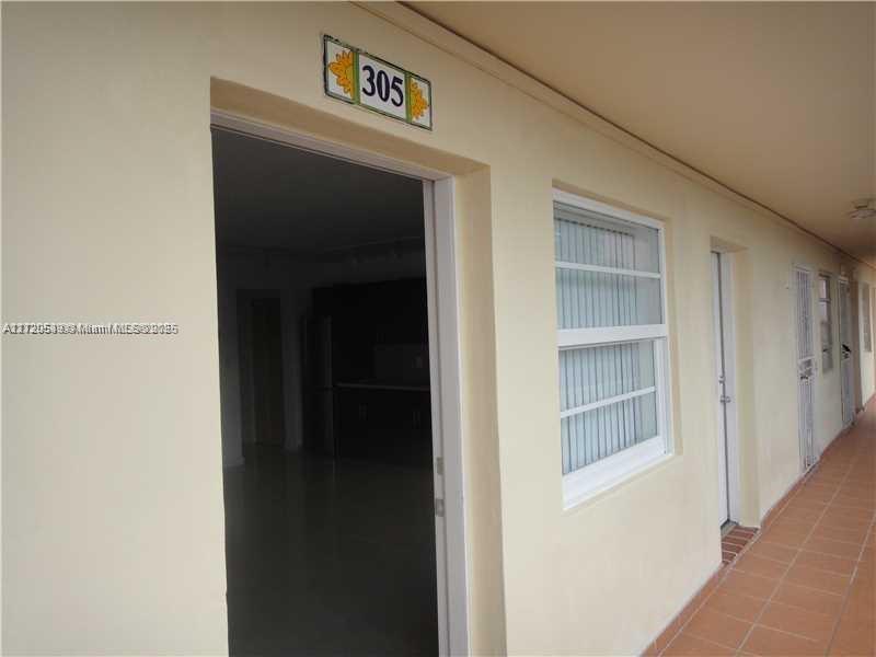 525 MERIDIAN CONDO - Residential Lease