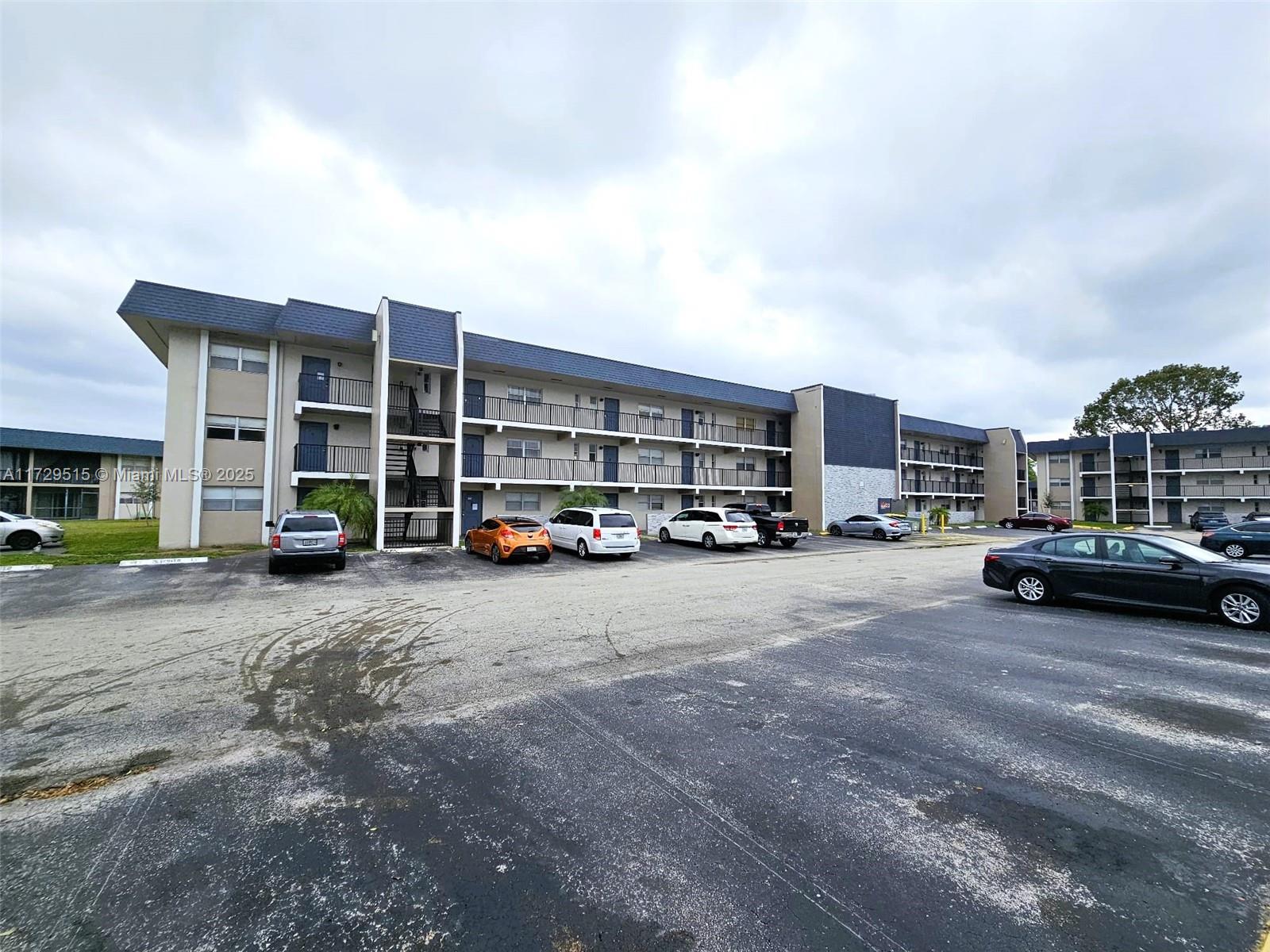 VERSAILLES GARDENS CONDO - Residential Lease