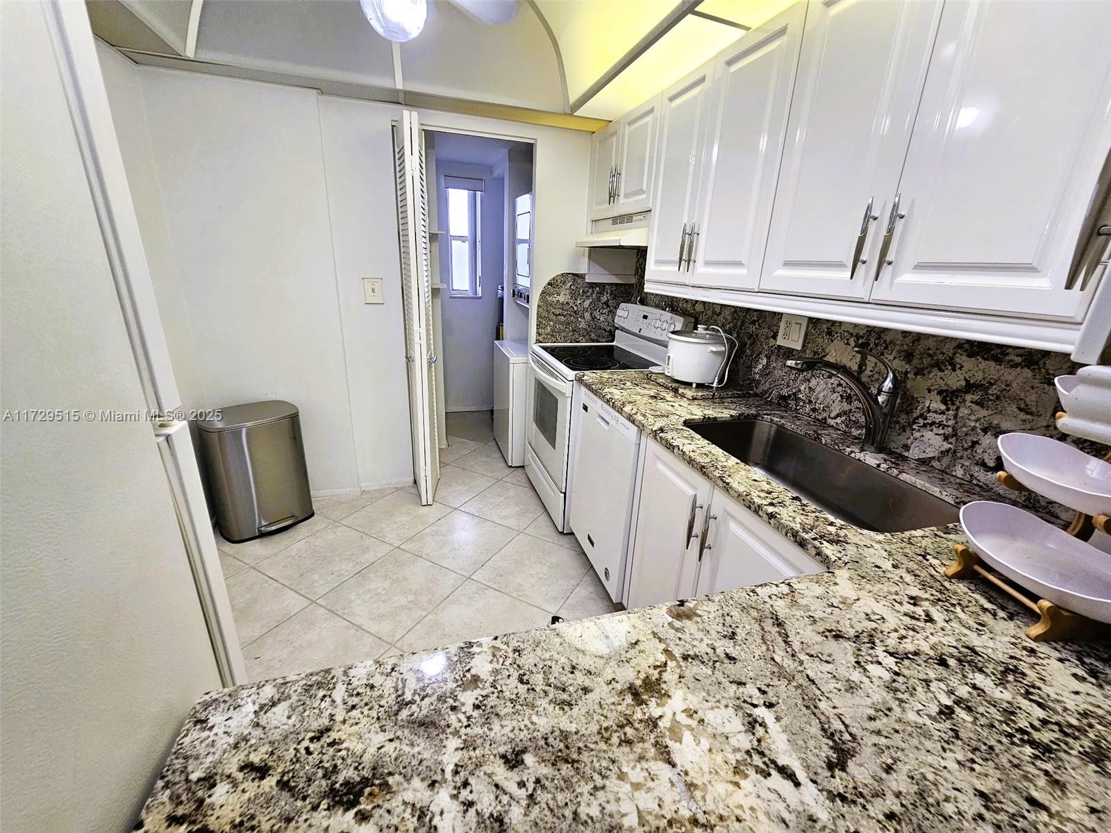 VERSAILLES GARDENS CONDO - Residential Lease