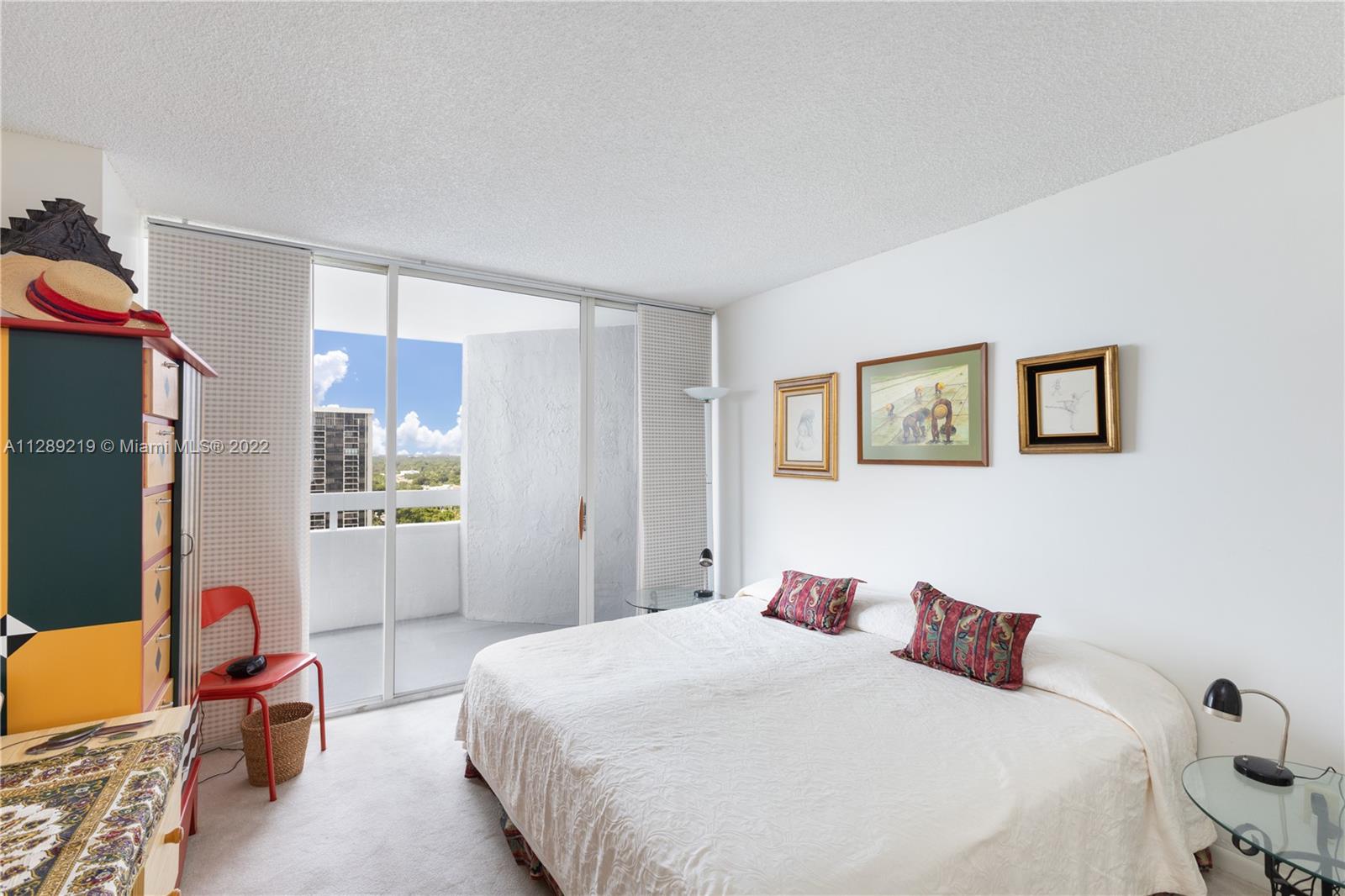 IMPERIAL AT BRICKELL COND - Residential