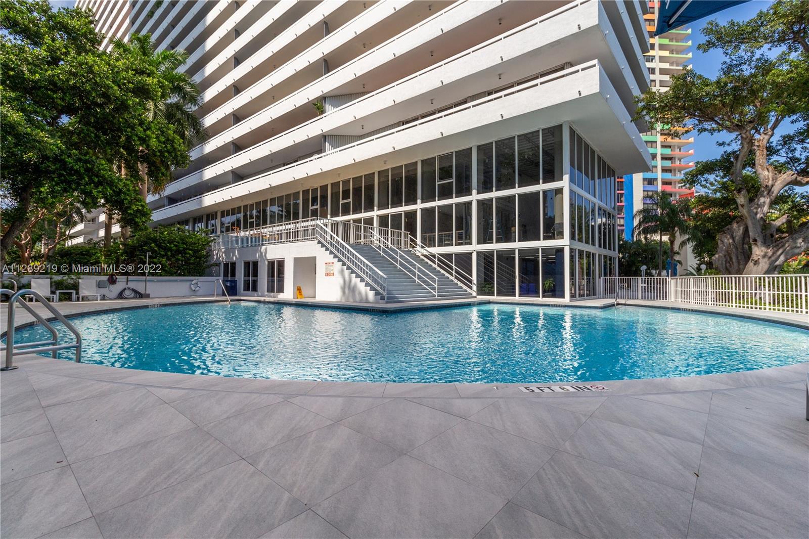IMPERIAL AT BRICKELL COND - Residential