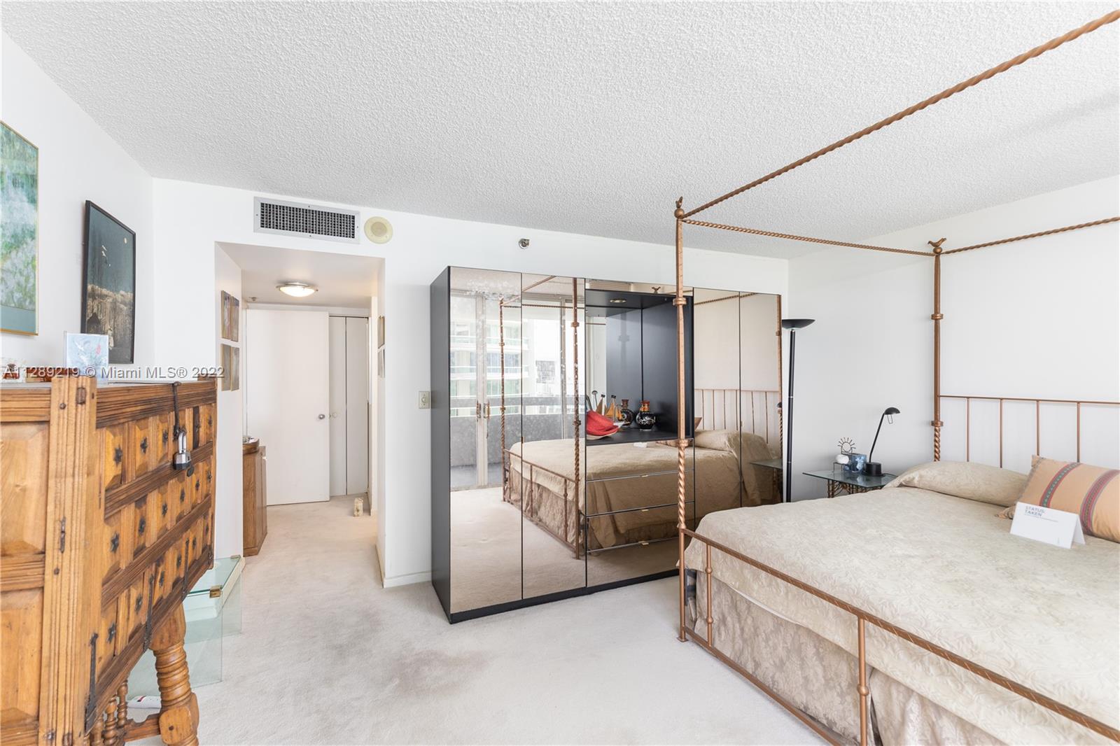 IMPERIAL AT BRICKELL COND - Residential