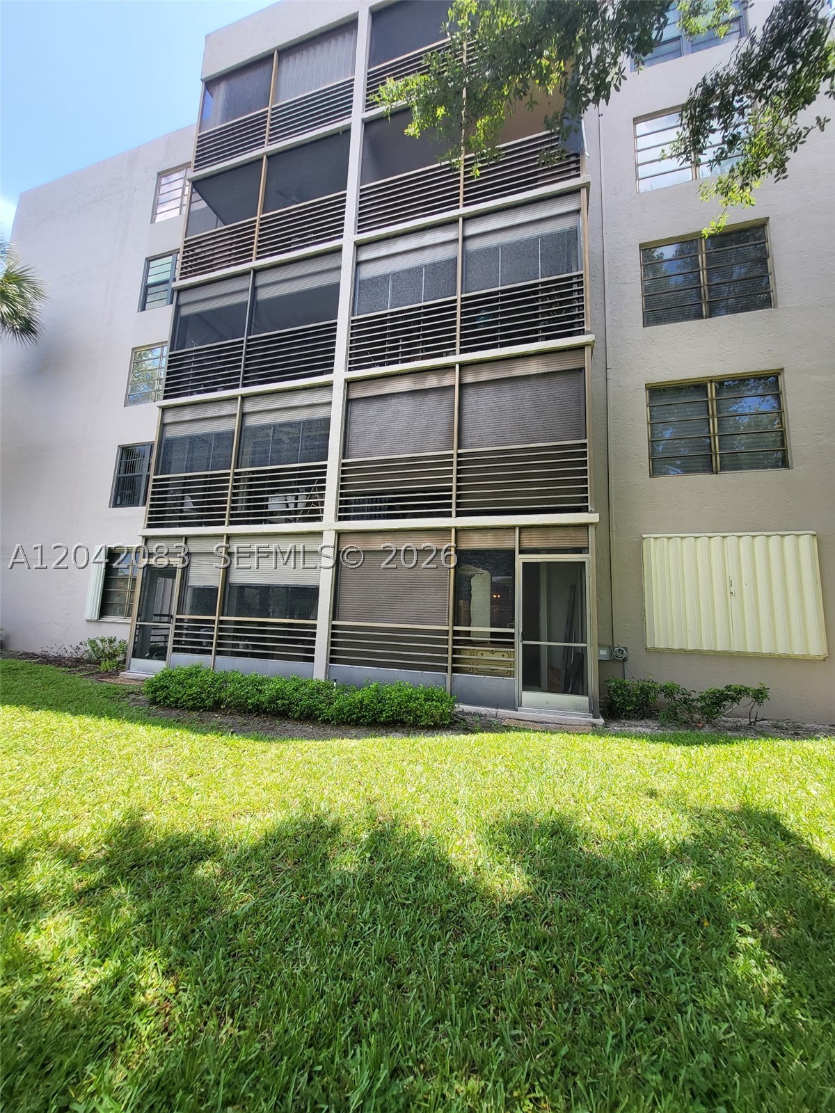 Welcome to Colony Point, a beautiful and highly sought-after 55+ community offering an exceptional lifestyle and an abundance of amenities. This spacious 2-bedroom, 2-bathroom condominium features numerous upgrades throughout the unit, creating a comfortable and inviting living space.
For added peace of mind, the property is equipped with hurricane-impact shutters and doors, providing enhanced safety and security. An additional room located at the rear of the unit includes its own private bathroom, making it ideal for guests, a home office, or extra living space.
Step outside onto the screened porch and take in the breathtaking lake views, the perfect setting to relax and enjoy Florida's beautiful weather. The condo also includes a separate storage area, providing ample space for your personal belongings.
Residents of Colony Point enjoy an array of community benefits, including cable and internet service, a gated entrance with security personnel, resort-style amenities, and much more. Don't miss the opportunity to experience the comfort, convenience, and vibrant lifestyle that Colony Point has to offer.