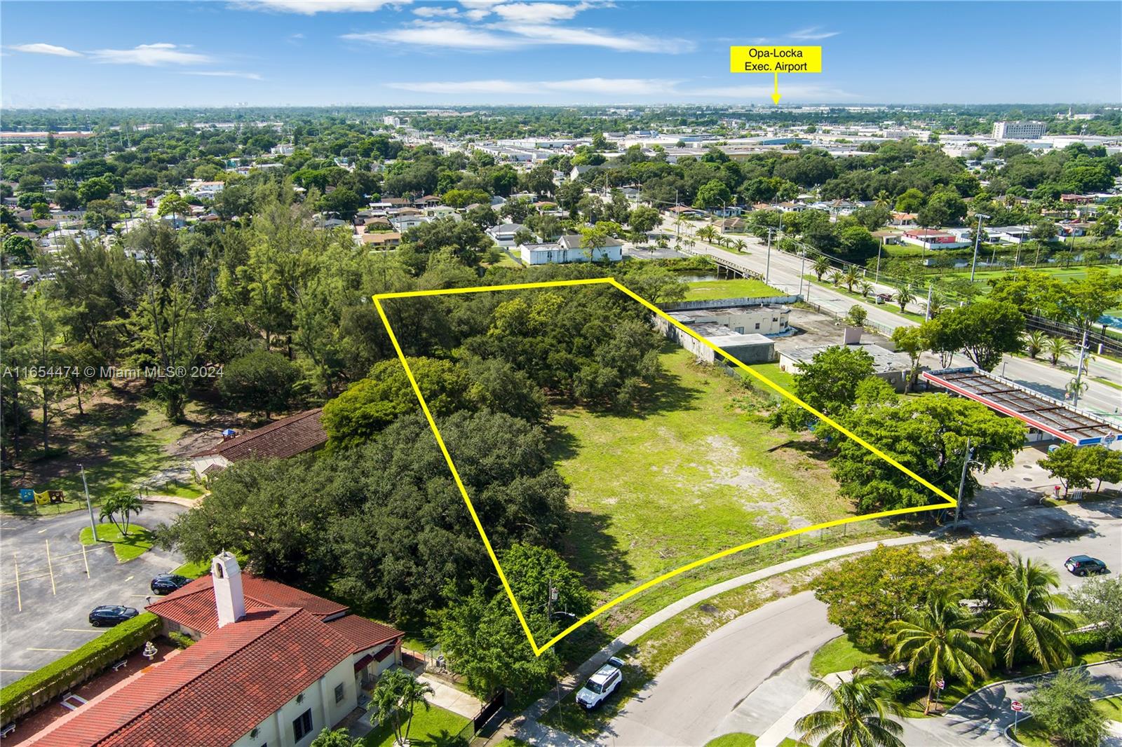 BUNCHE PARK - Land
