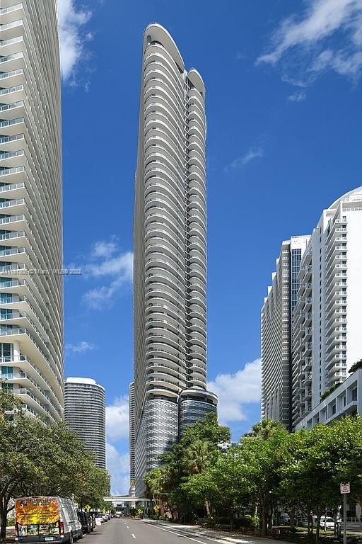 BRICKELL FLATIRON CONDO - Residential Lease