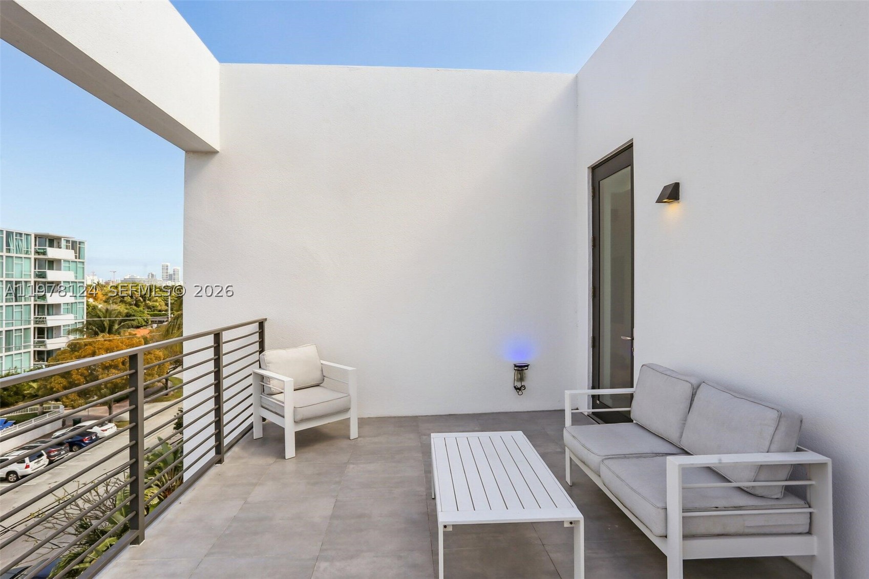 ISLE OF NORMANDY MIAMI VI - Residential