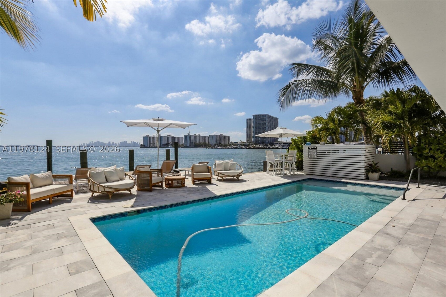 ISLE OF NORMANDY MIAMI VI - Residential