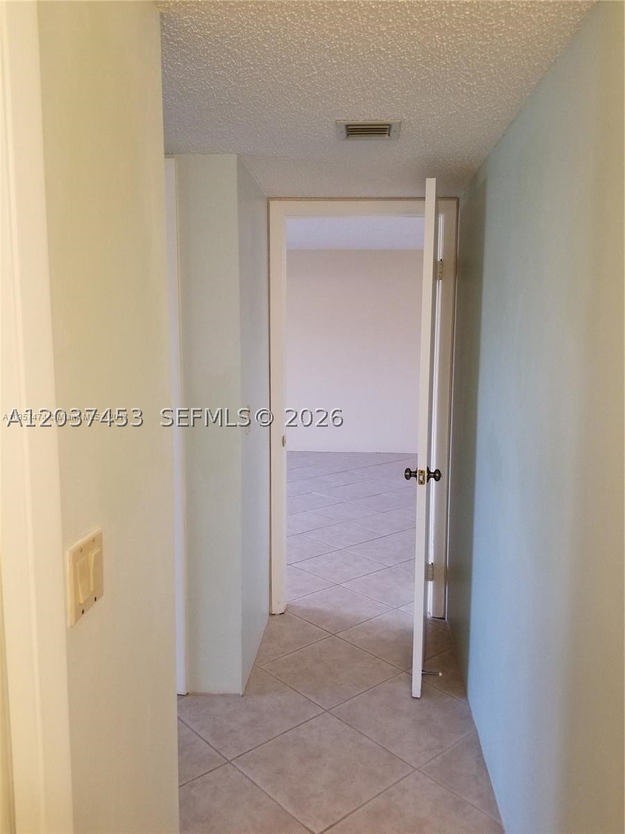 RACQUET CLUB APTS AT BONA - Residential Lease