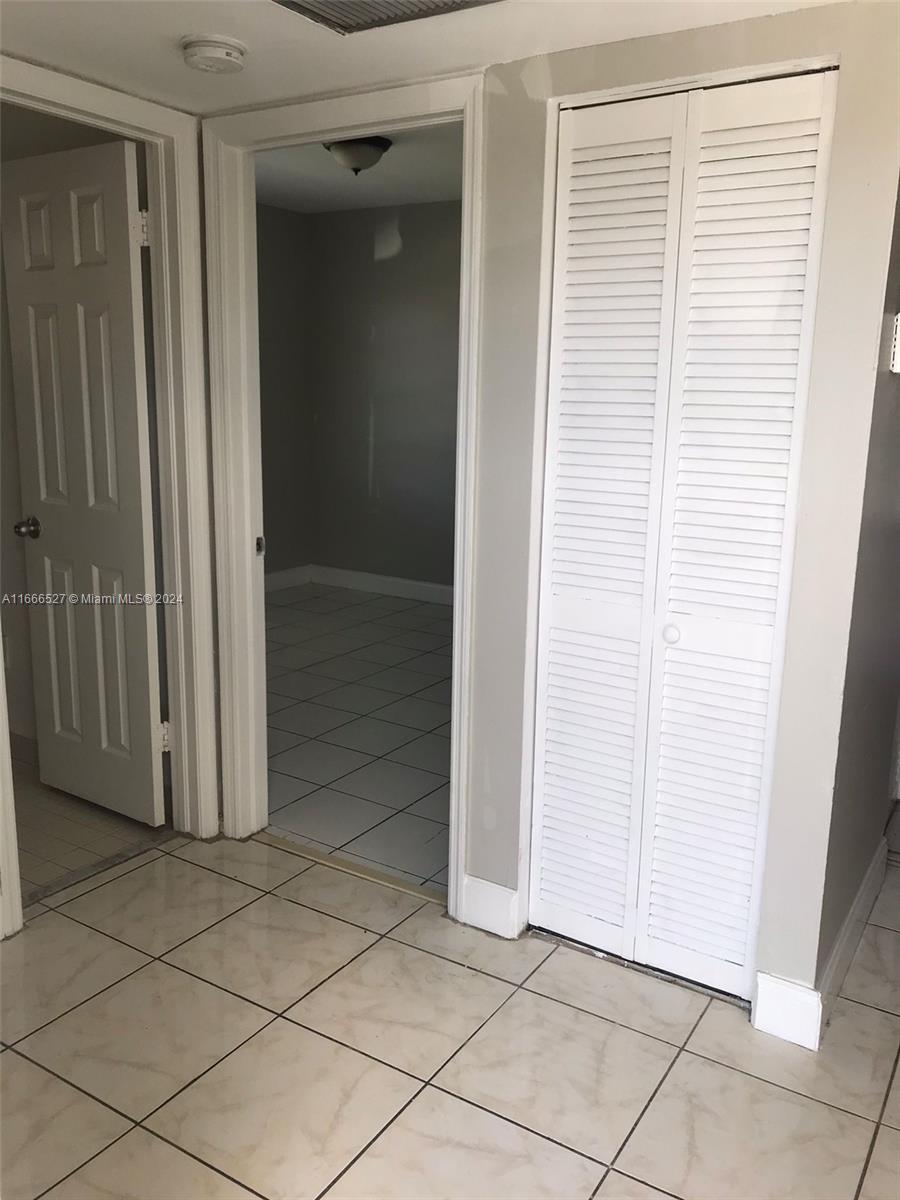 MONTEREY VILLAGE-TWO COND - Residential