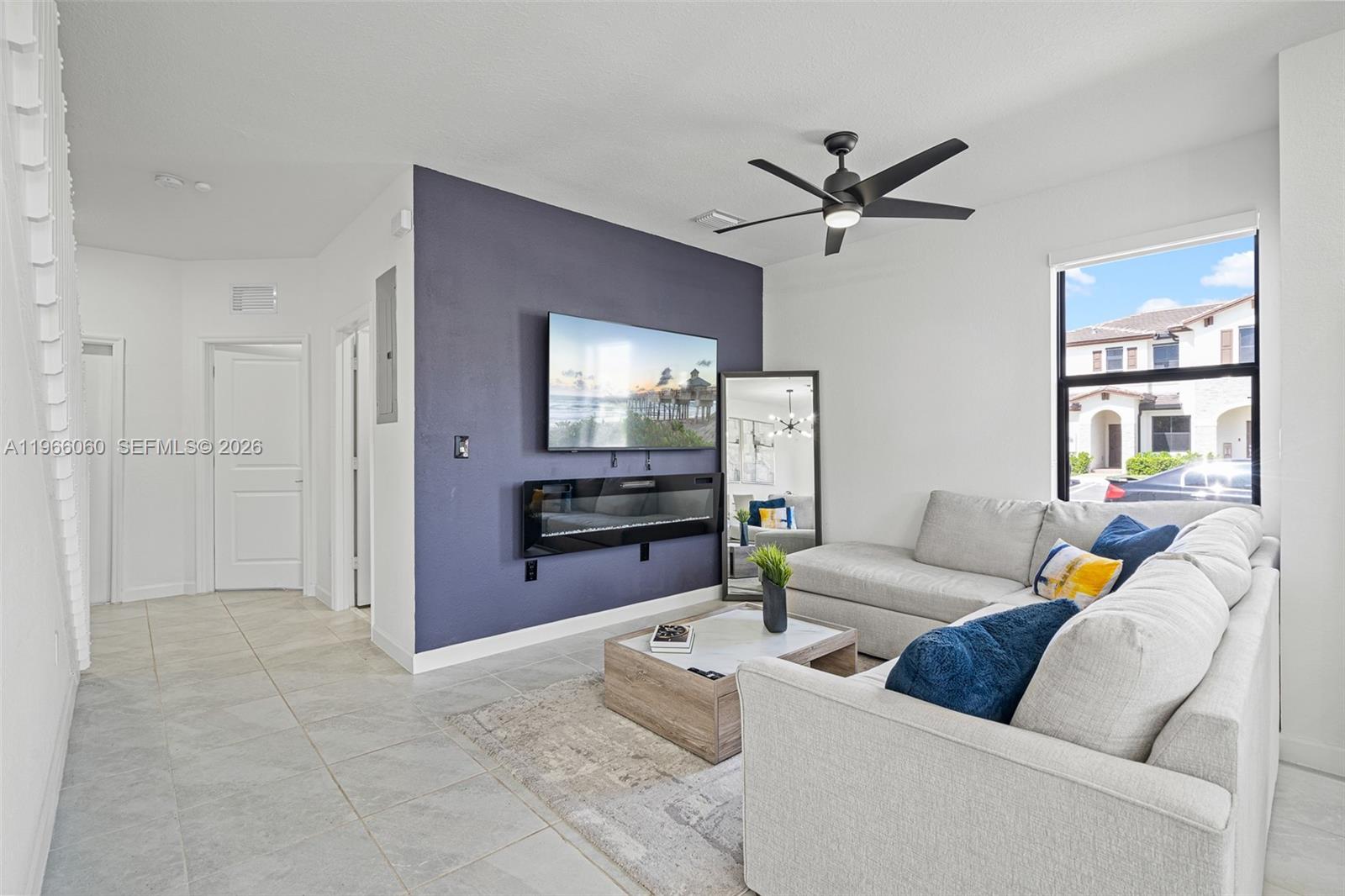 ENCLAVE SOUTH PHASE 2 - Residential