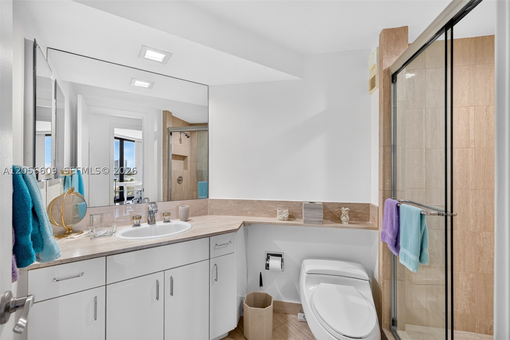 2800 ISL BLVD WILLIAMS IS - Residential