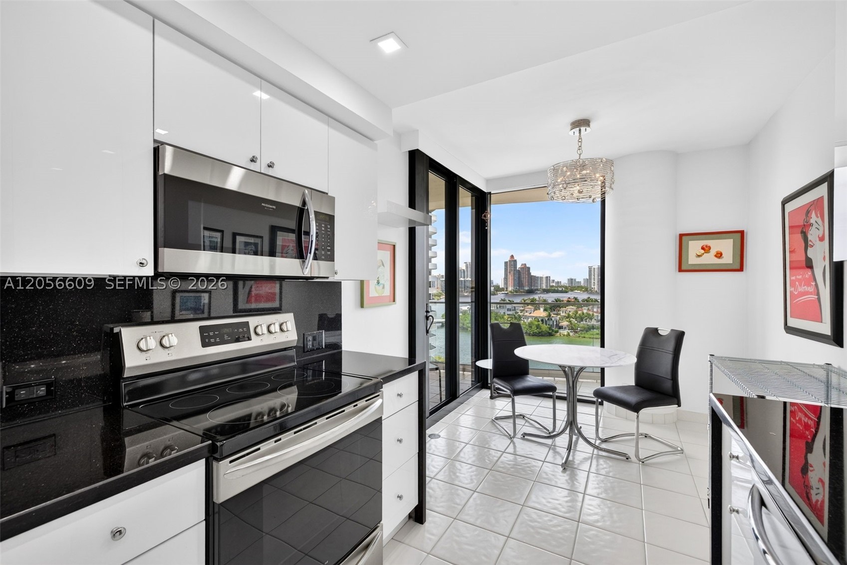 2800 ISL BLVD WILLIAMS IS - Residential