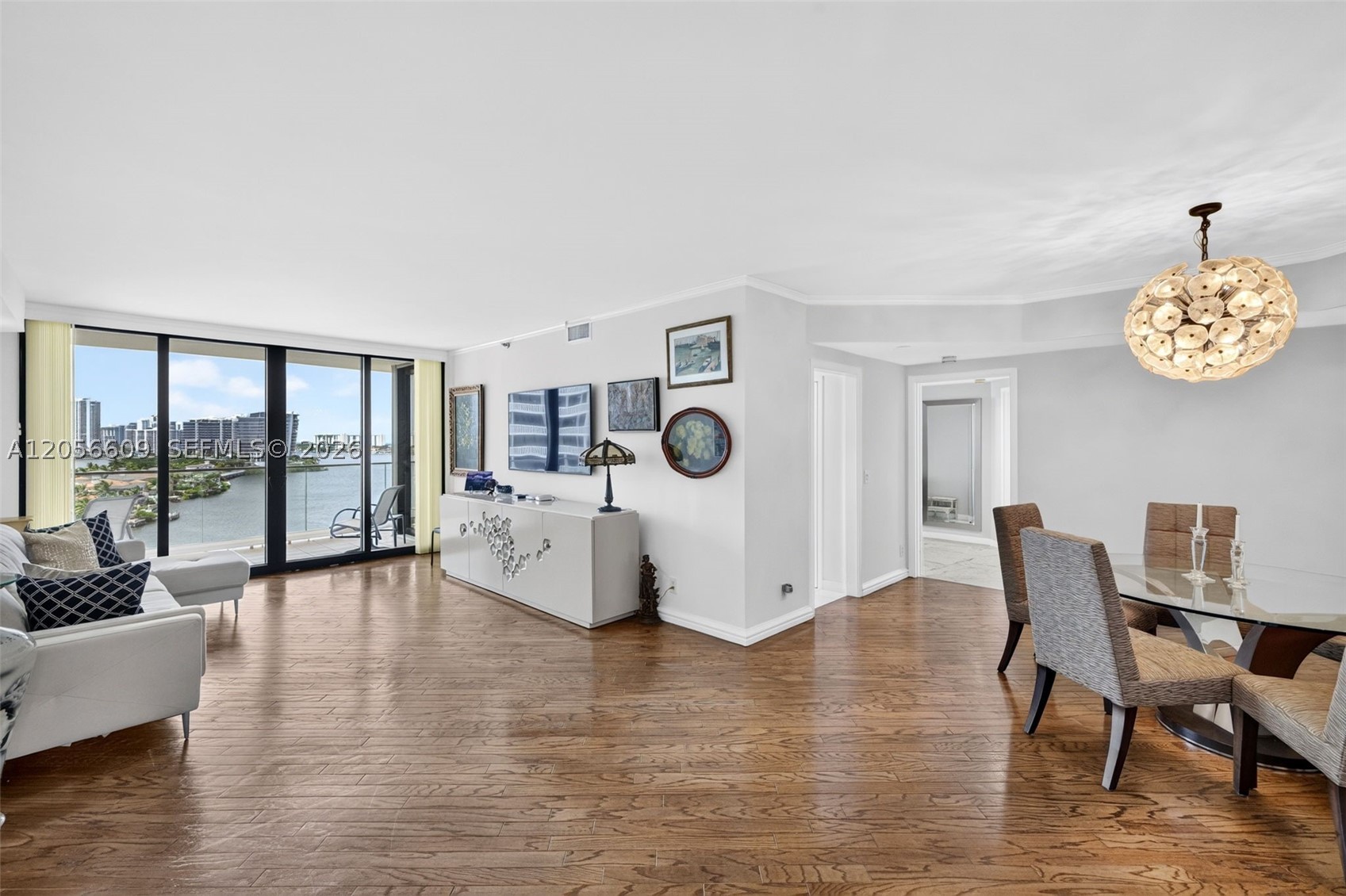 2800 ISL BLVD WILLIAMS IS - Residential