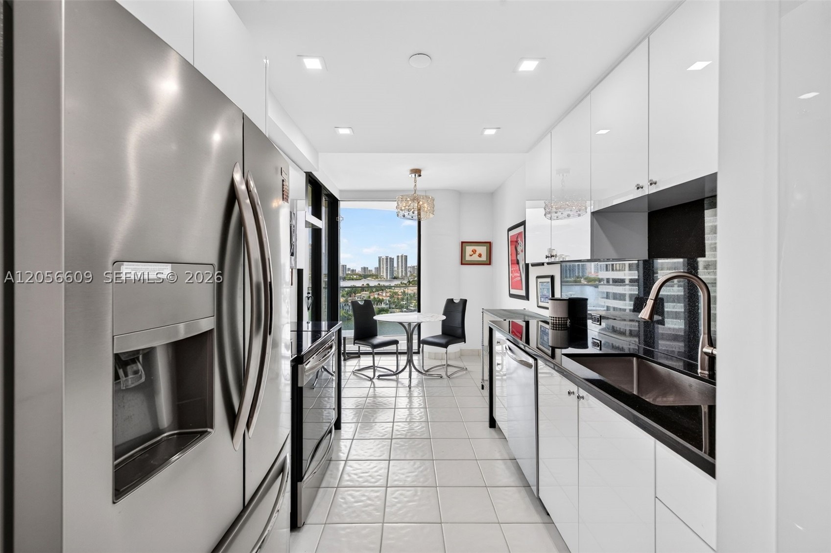 2800 ISL BLVD WILLIAMS IS - Residential