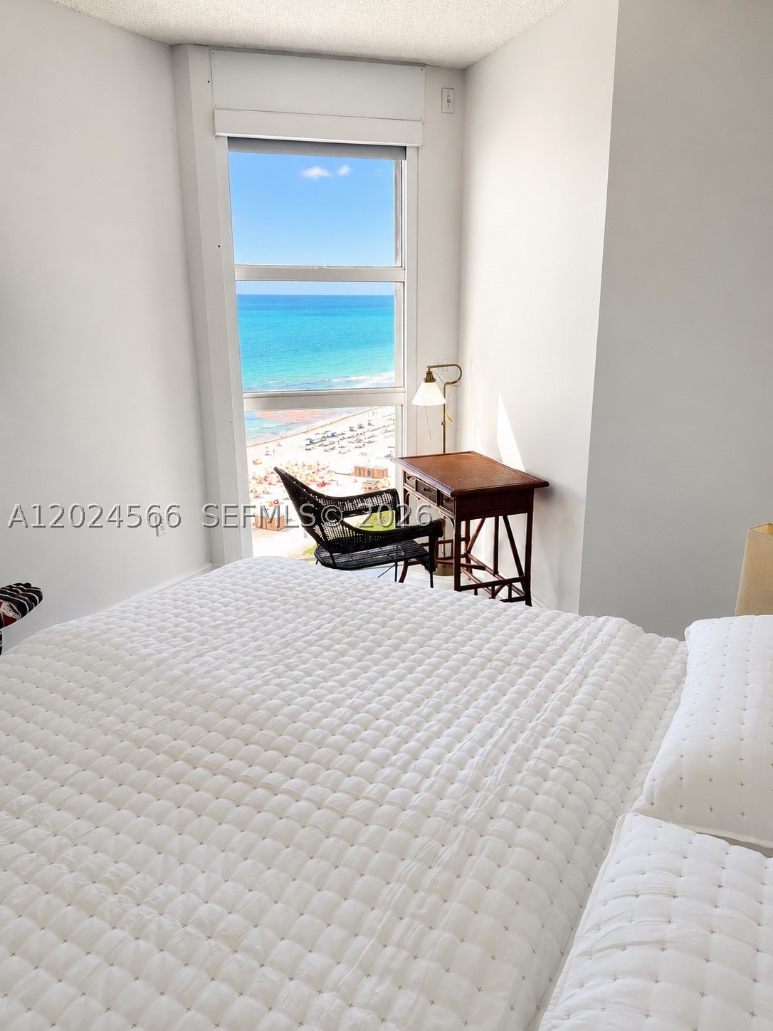 LA TOUR CONDO - Residential
