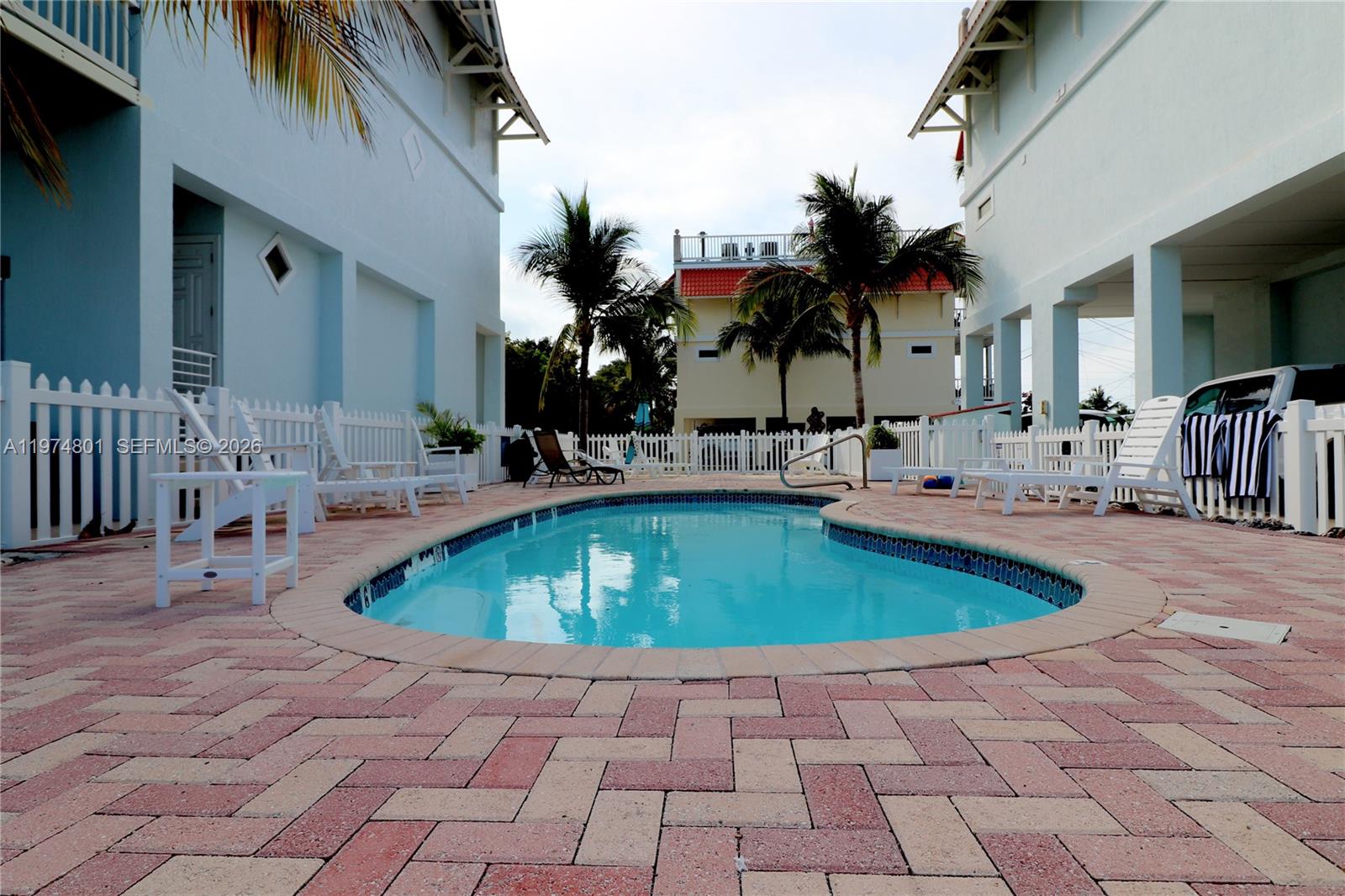 BOUGANVILLEA VILLAS CONDO - Residential