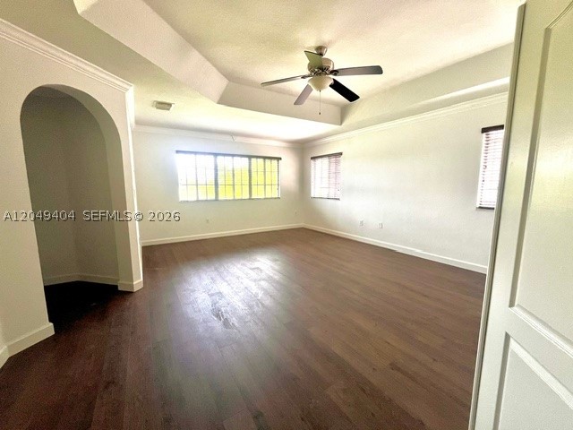 MANDARIN LAKES - Residential