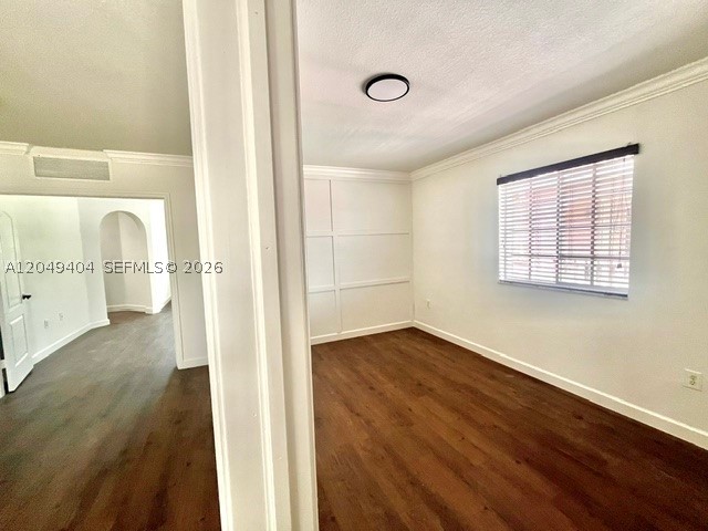 MANDARIN LAKES - Residential