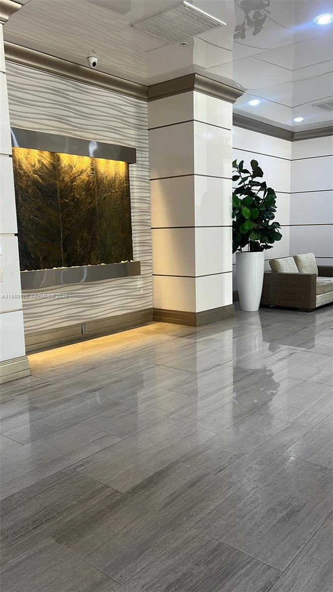 OCEANVIEW BUILDING A COND - Residential