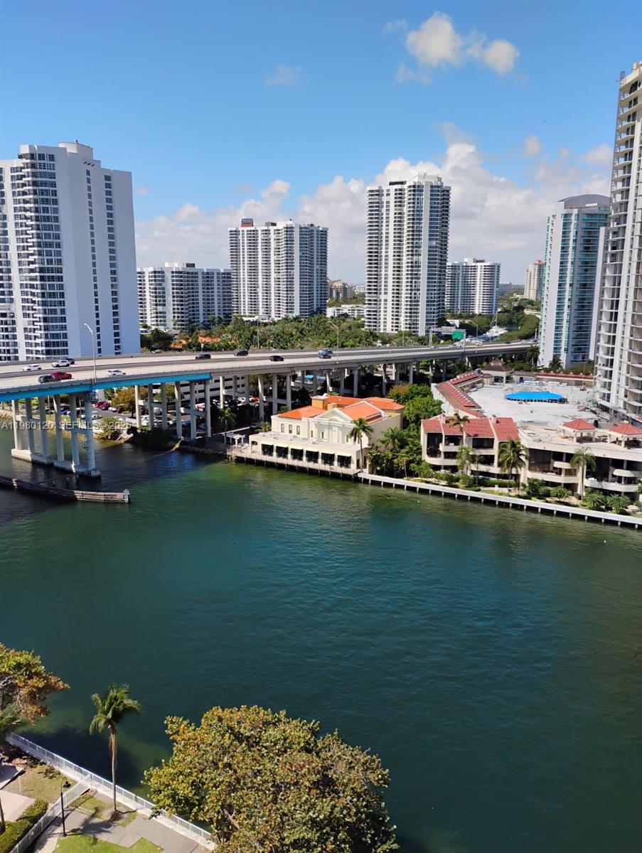 OCEANVIEW BUILDING A COND - Residential