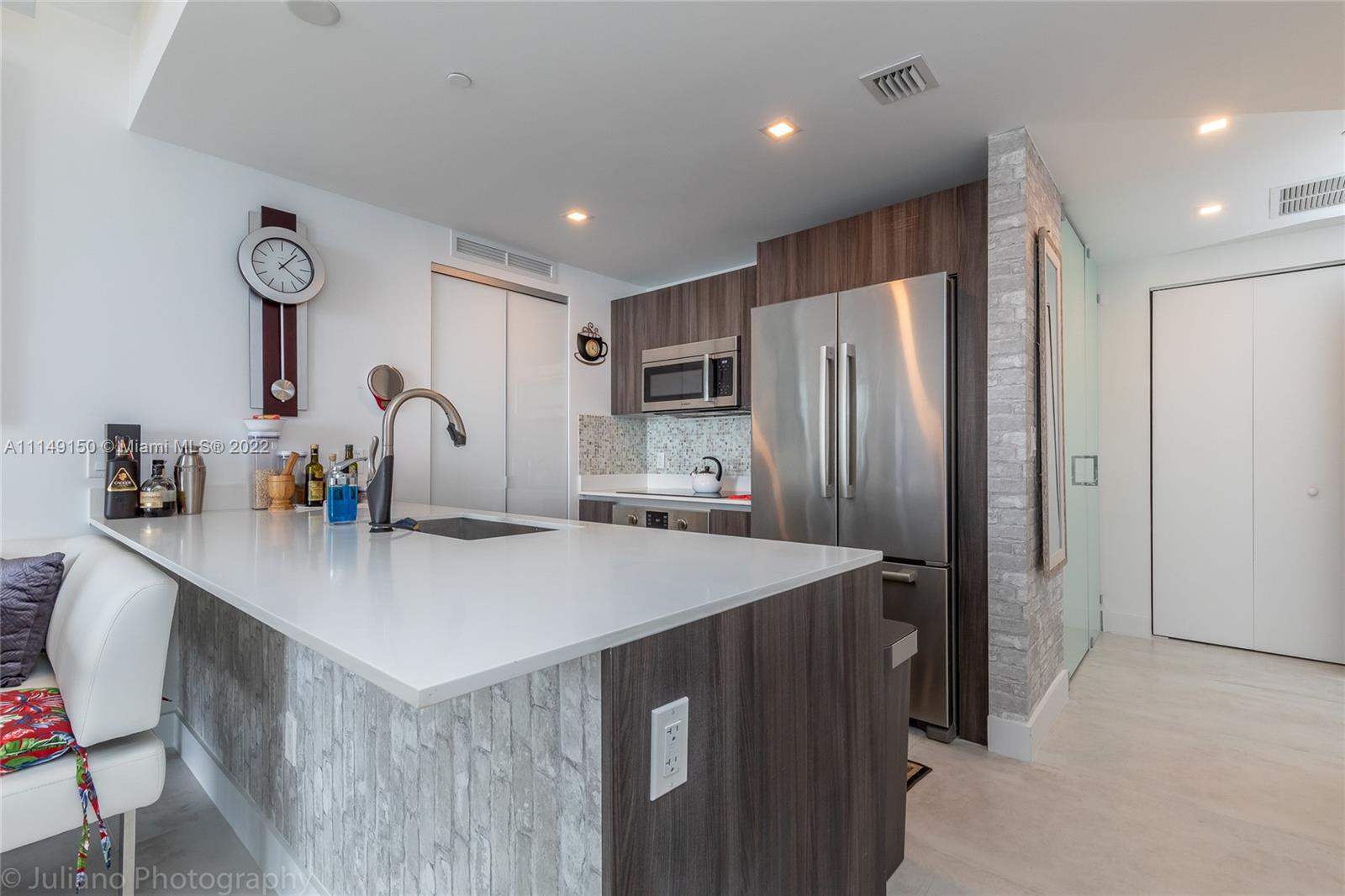 ARIA ON THE BAY CONDO - Residential Lease
