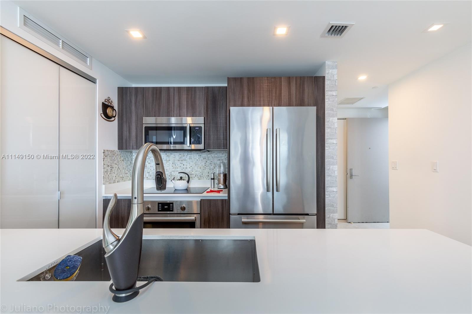 ARIA ON THE BAY CONDO - Residential Lease