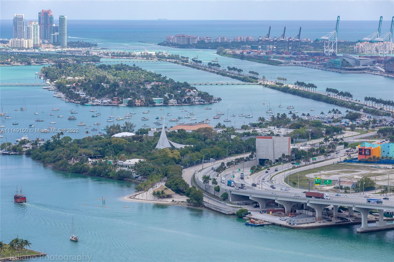 ARIA ON THE BAY CONDO - Residential Lease