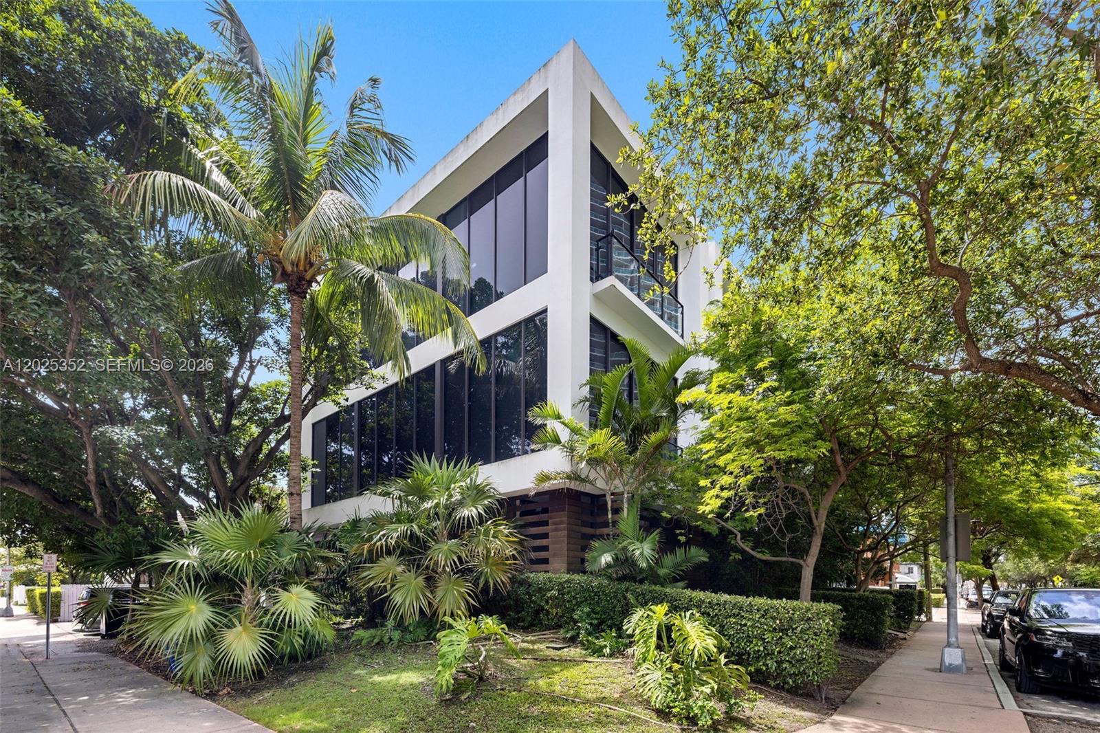 ALTON BEACH BAY FRONT RE- - Residential