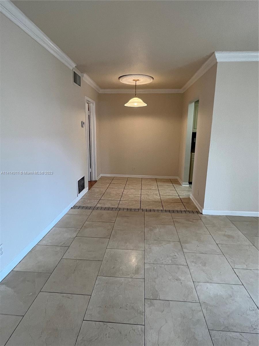 BEACH GARDEN CONDO - Residential Lease