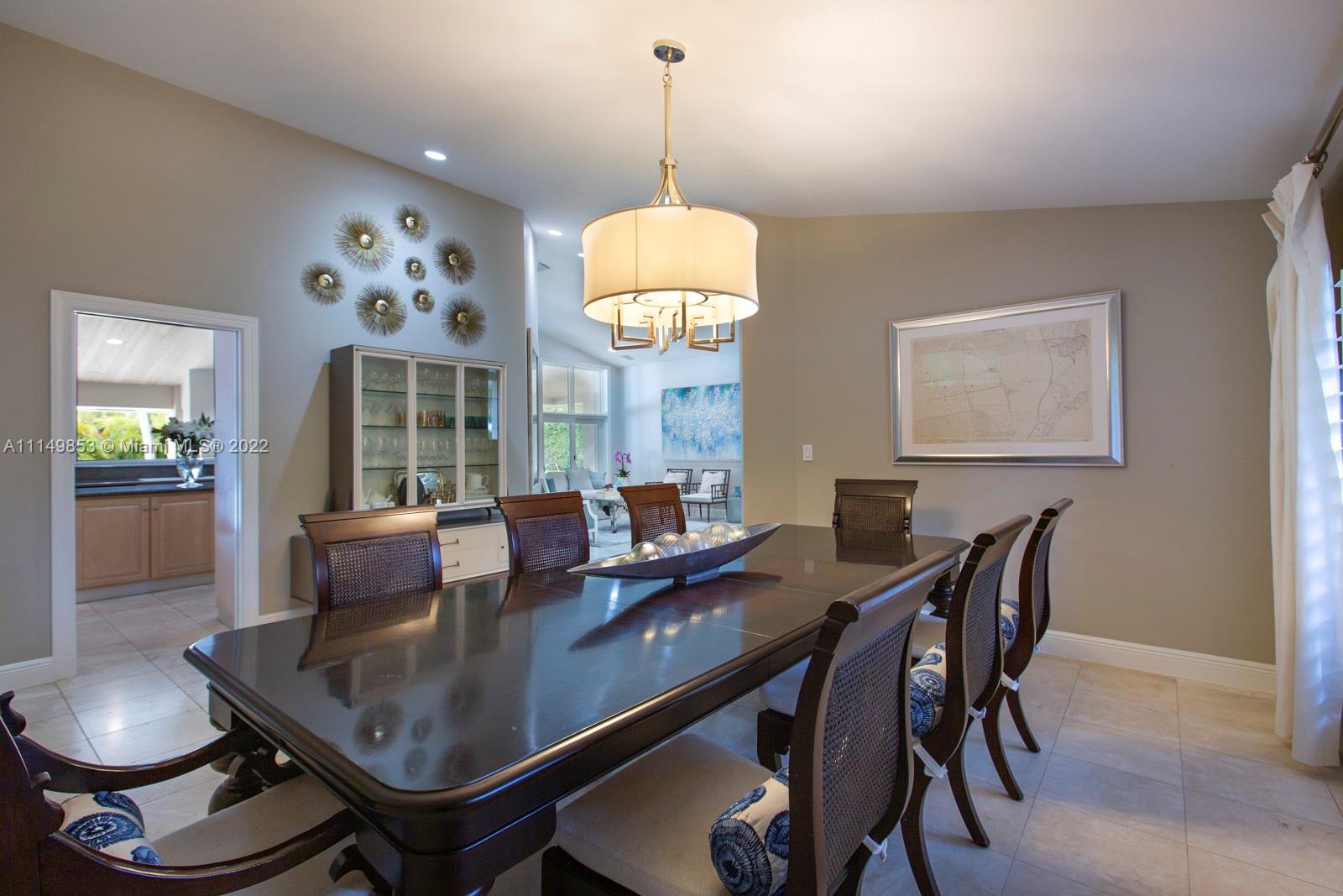 HELMS COUNTRY ESTATES RE- - Residential