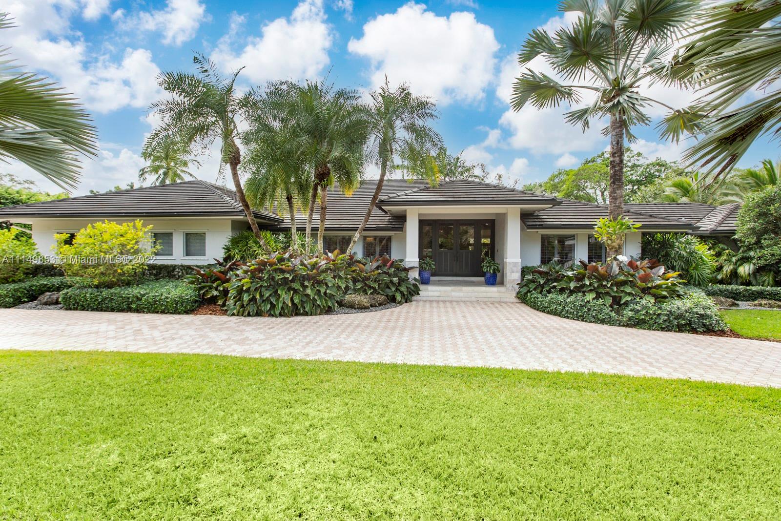 HELMS COUNTRY ESTATES RE- - Residential