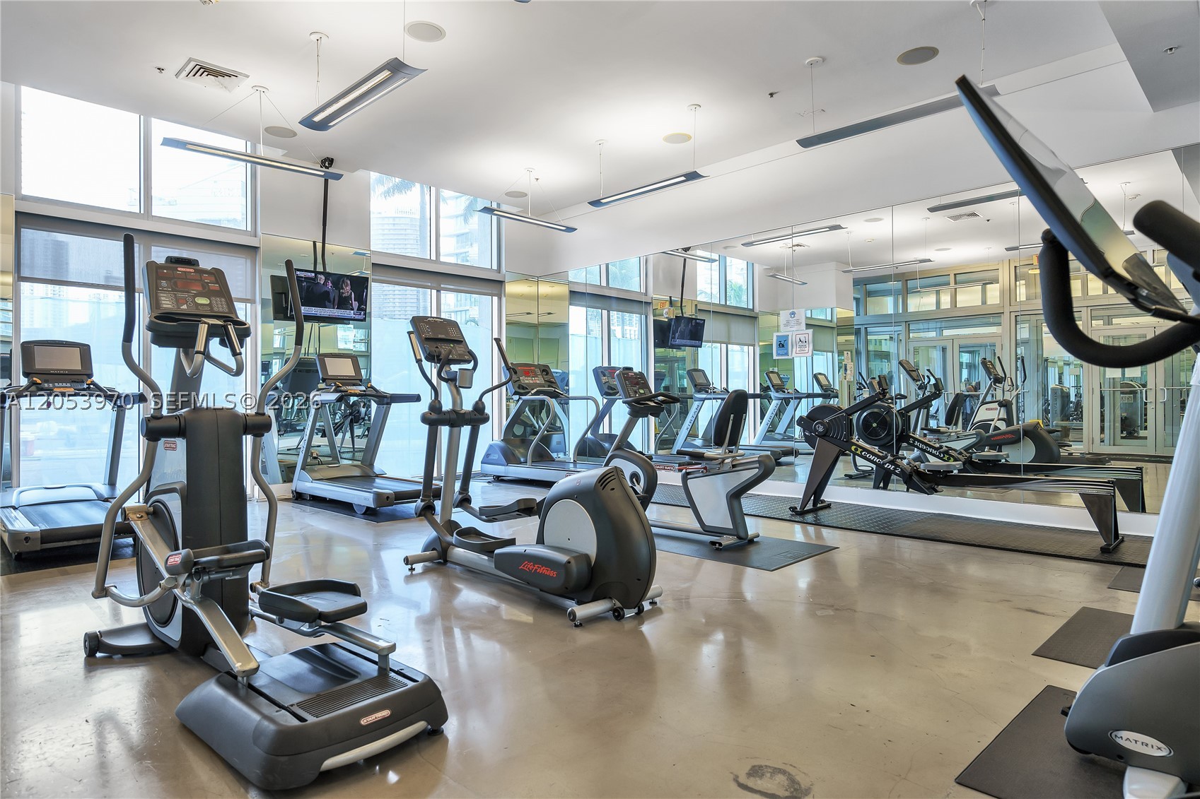 IVY CONDO - Residential Lease