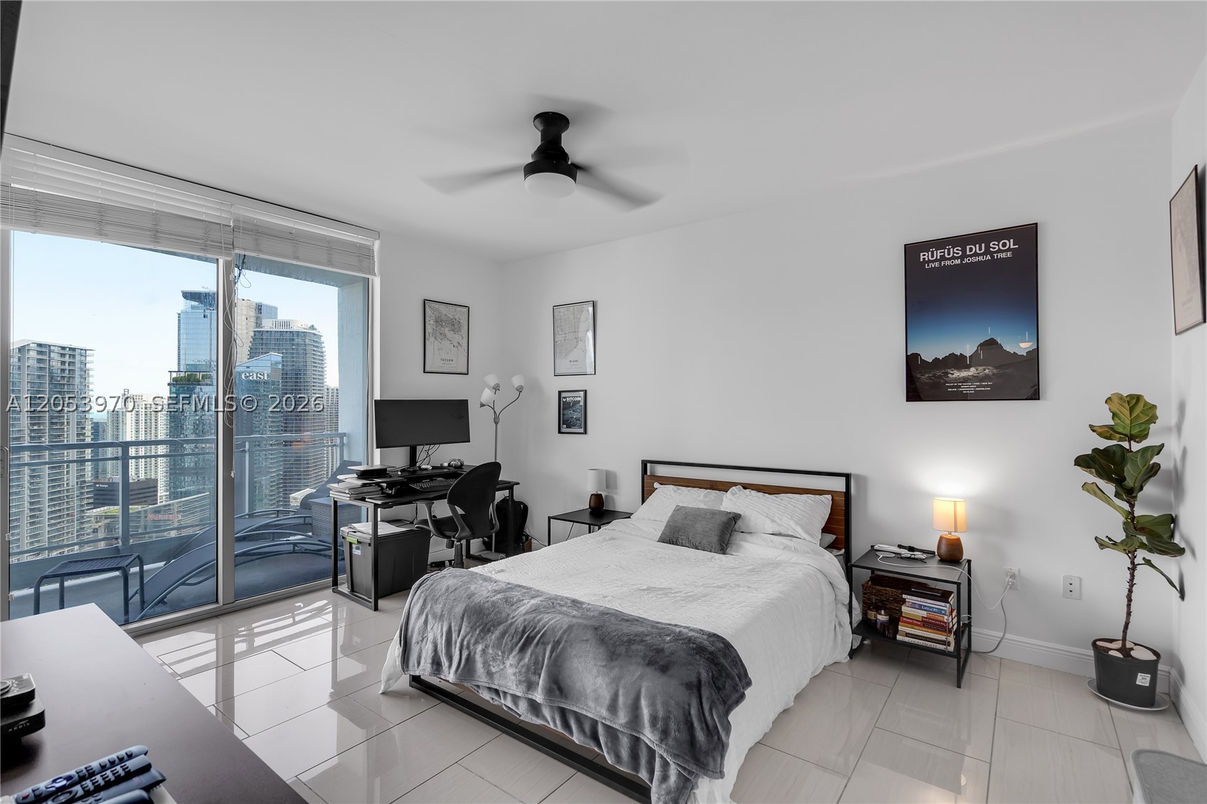 IVY CONDO - Residential Lease