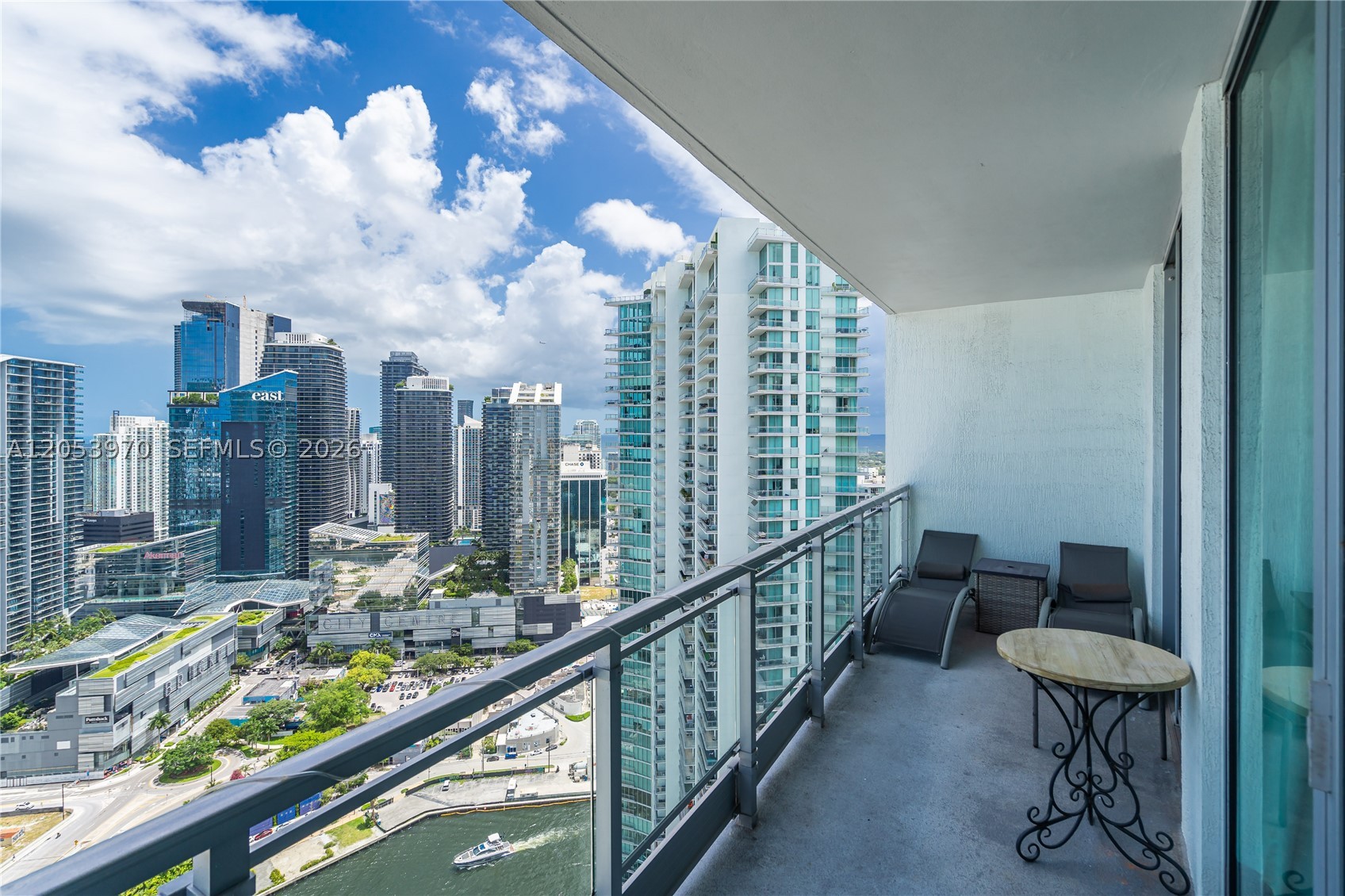 IVY CONDO - Residential Lease