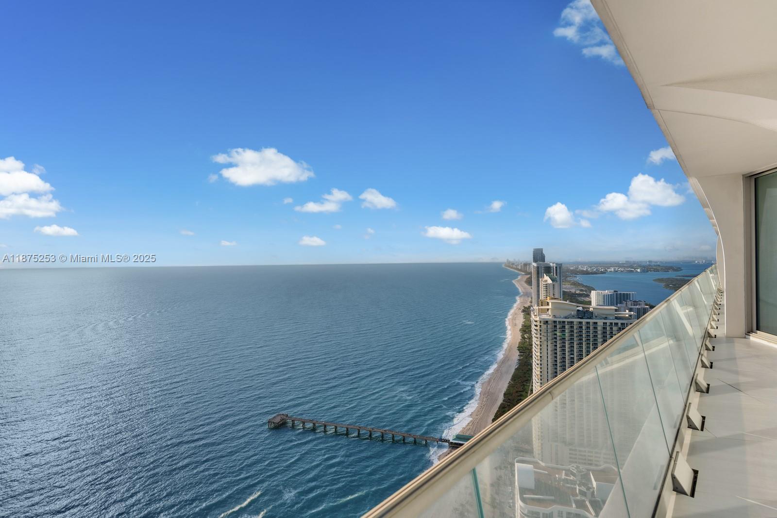 JADE SIGNATURE CONDO - Residential