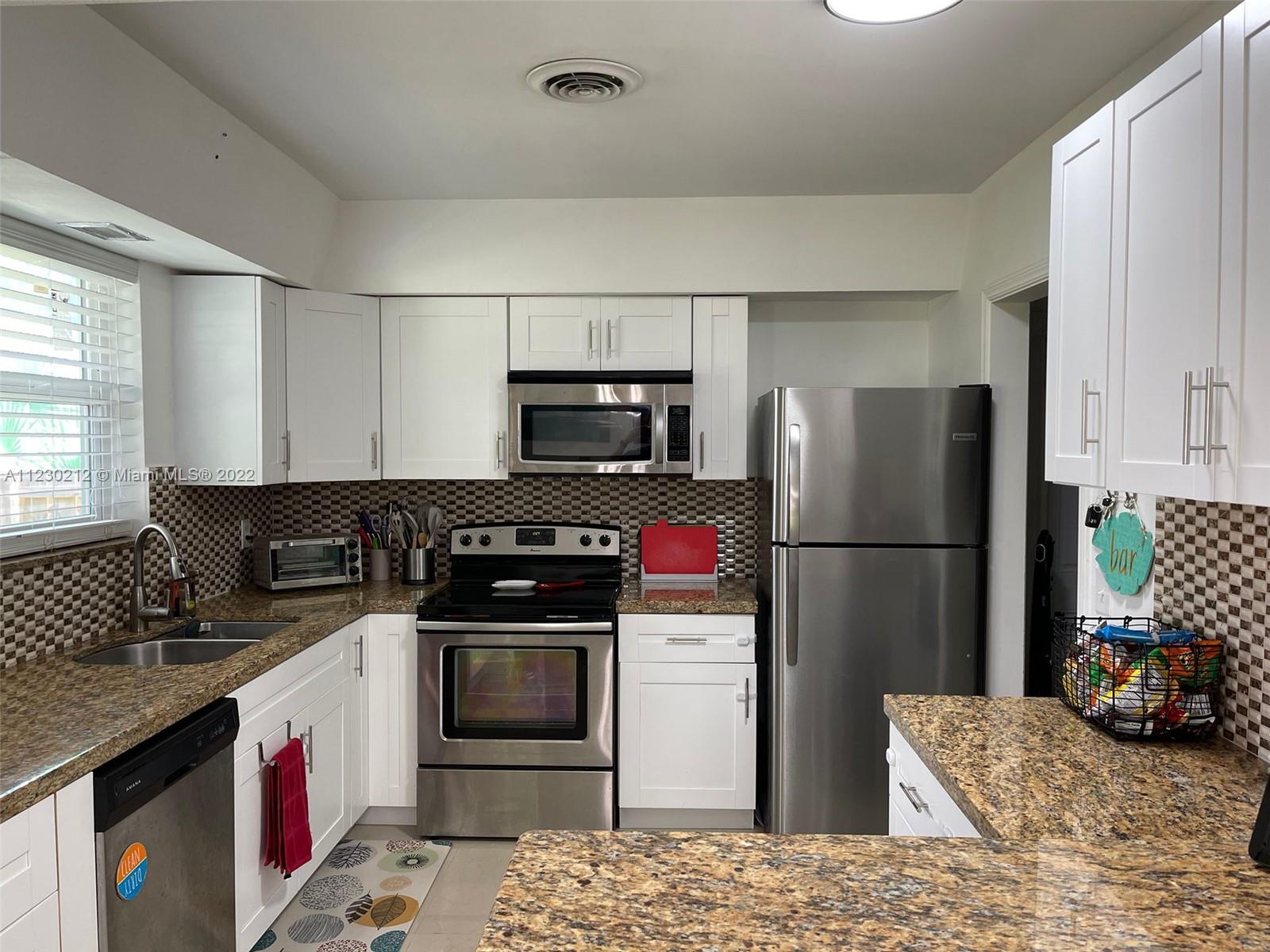 RO-LEN ACRES 2ND ADD - Residential