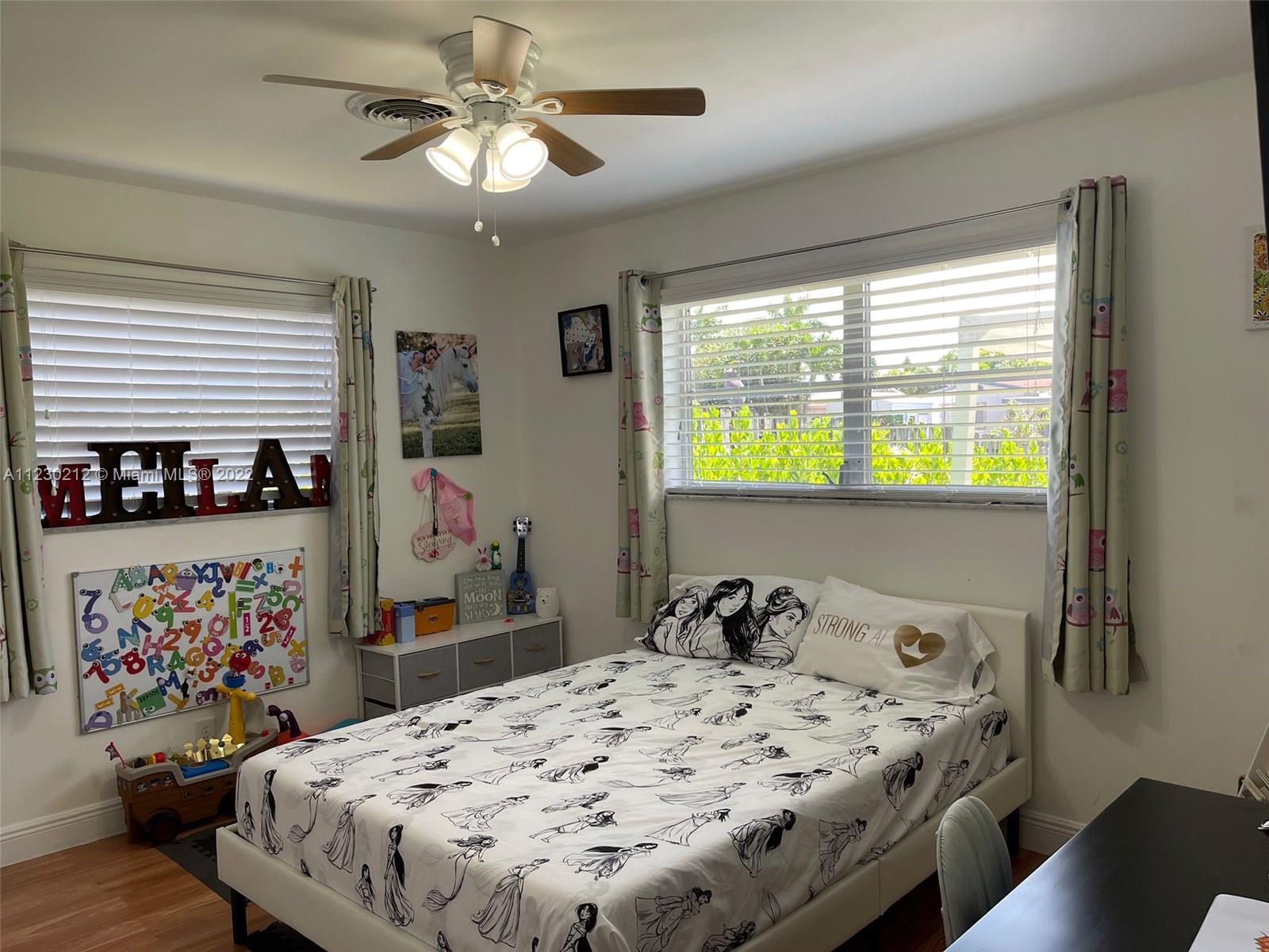 RO-LEN ACRES 2ND ADD - Residential