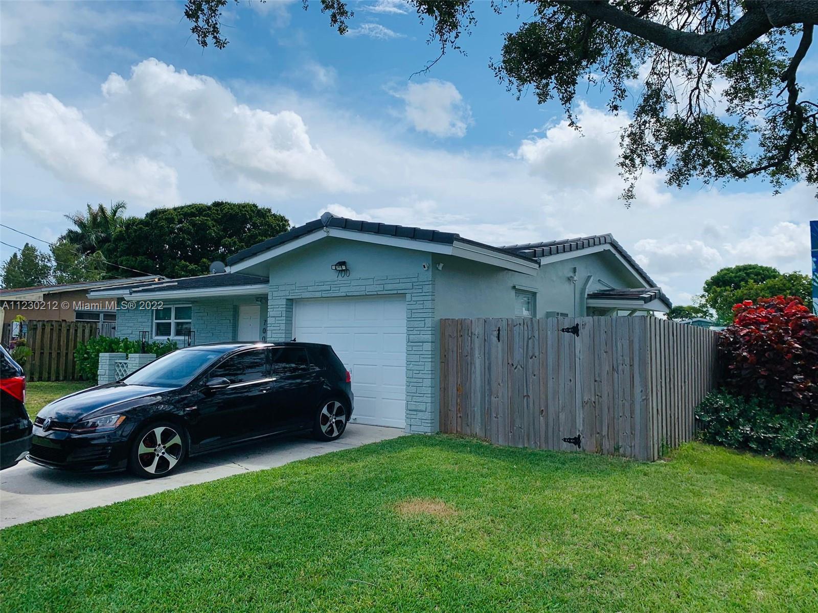 RO-LEN ACRES 2ND ADD - Residential
