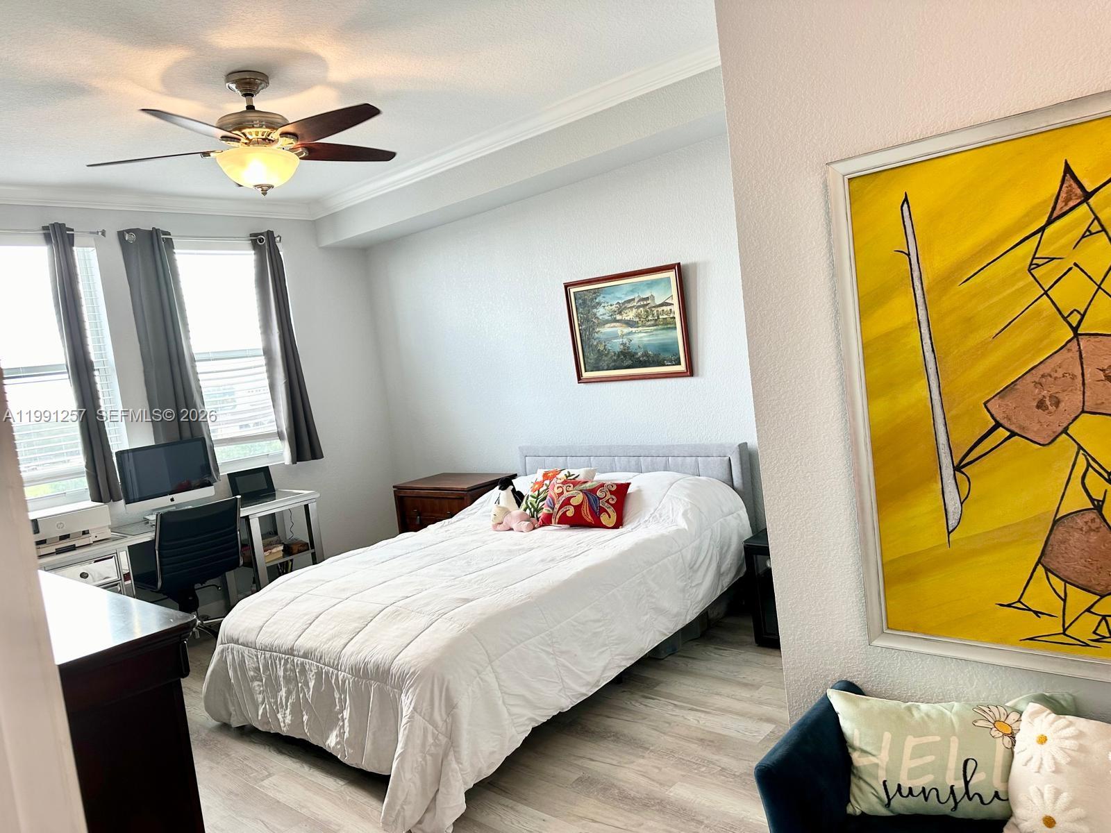 VIZCAYA LAKES CONDO - Residential