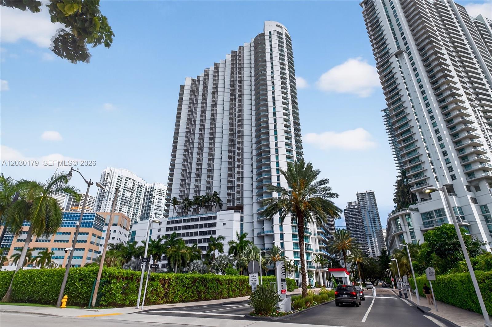 WIND CONDO UNIT 1705 - Residential