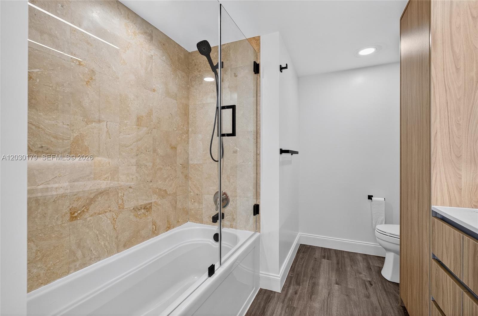 WIND CONDO UNIT 1705 - Residential