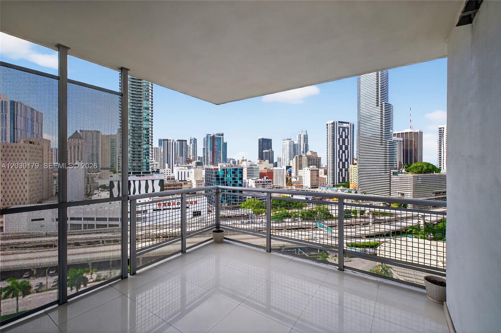 WIND CONDO UNIT 1705 - Residential